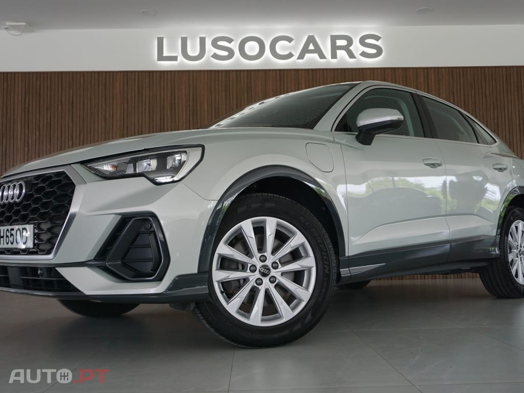 Audi Q3 45 TFSIe S tronic