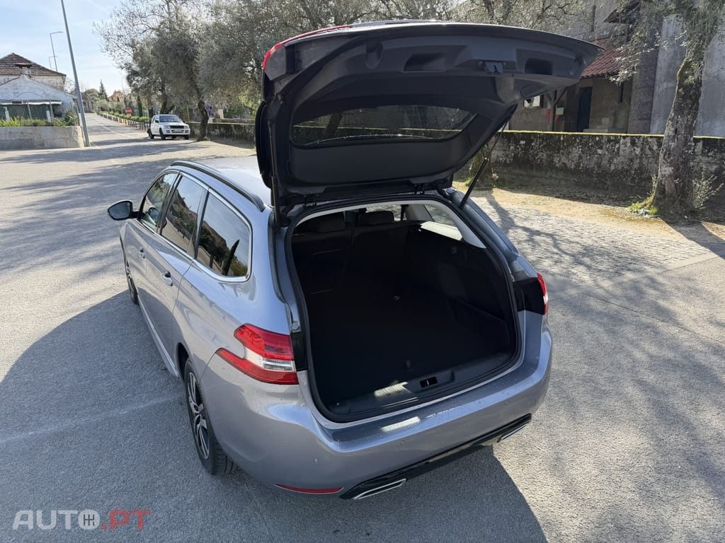 Peugeot 308 SW 1.5 BlueHDi Allure Pack
