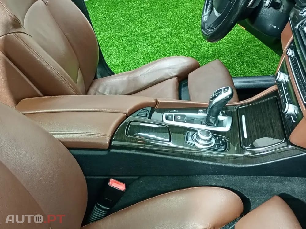 BMW 525 Line Luxury automatico