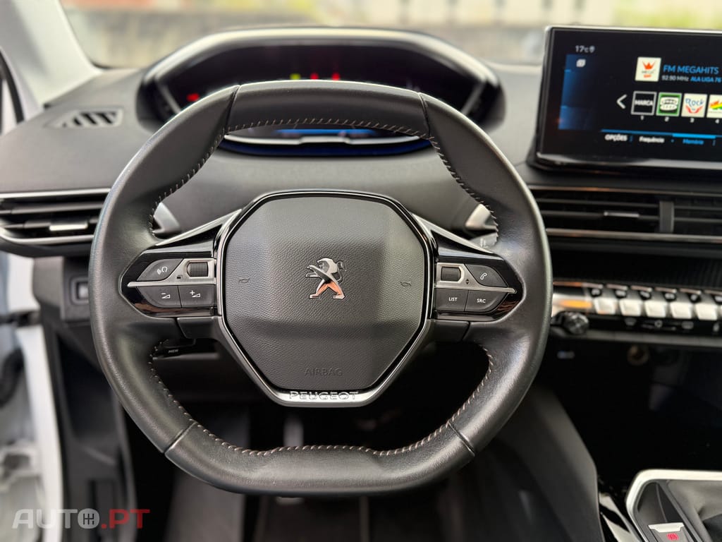 Peugeot 3008 1.5 BlueHDi Style