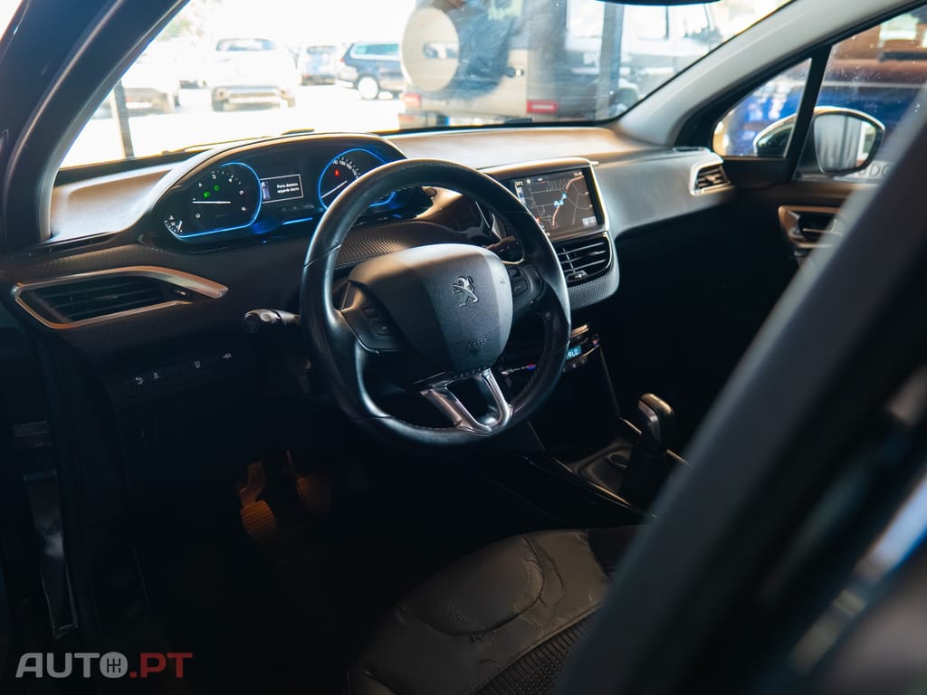 Peugeot 2008 1.4 HDi Allure