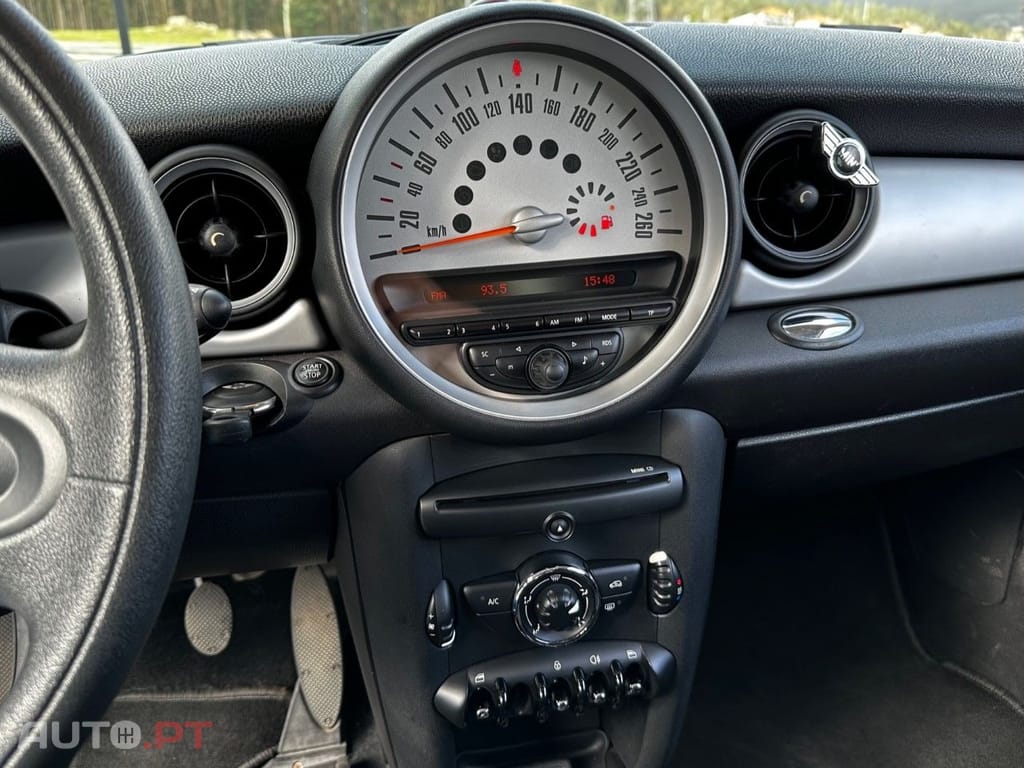 MINI Cooper D