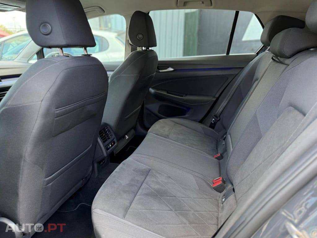 Volkswagen e-Golf 1.4 eHYBRID OPF STYLE (DSG)