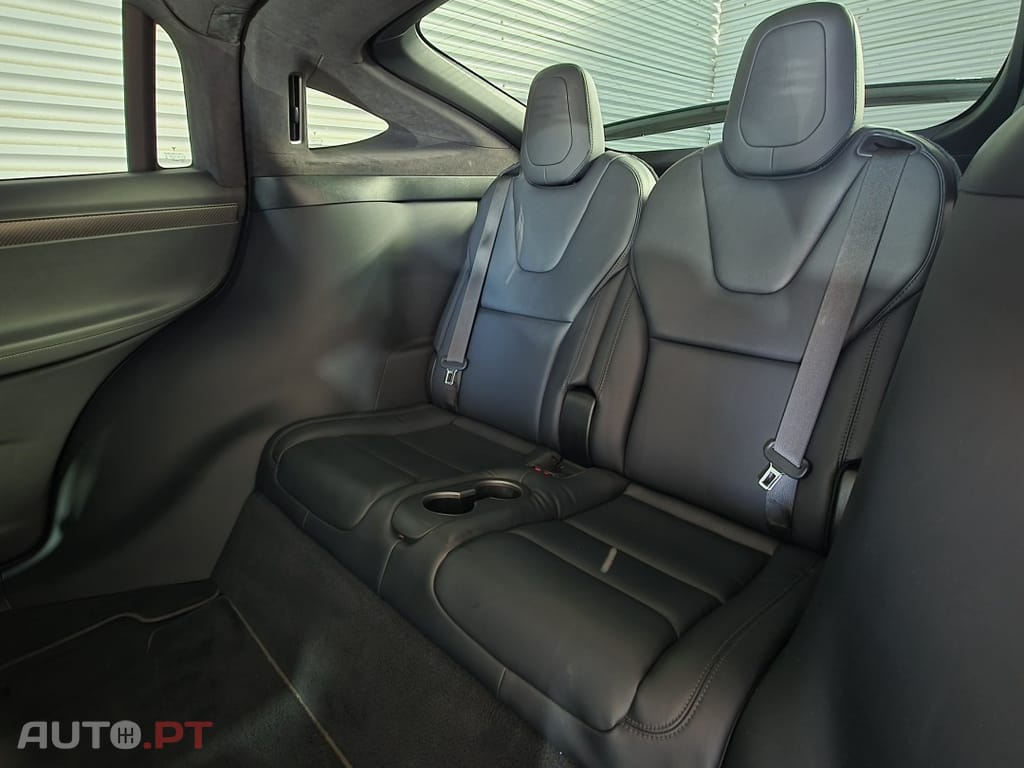 Tesla Model X Performance Ludicrous