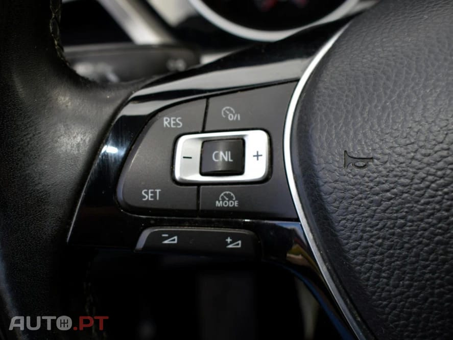 Volkswagen Touran 1.6 TDI Confortline