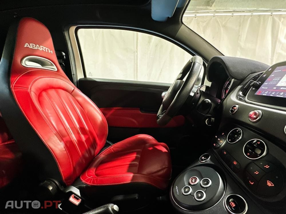 Abarth 595C 1.4 T-Jet Competizione MTA