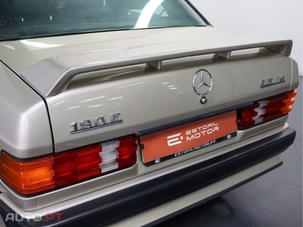 Mercedes-Benz 190 E 2.5 16
