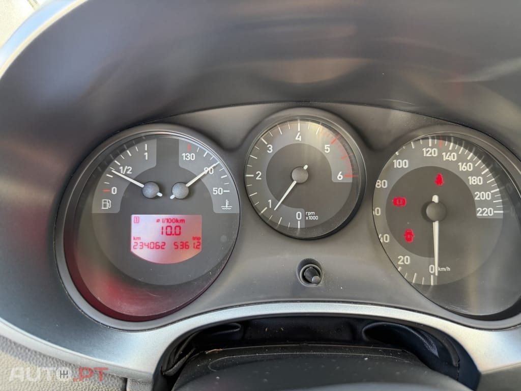 Seat Leon 1.6 TDI DPF Style