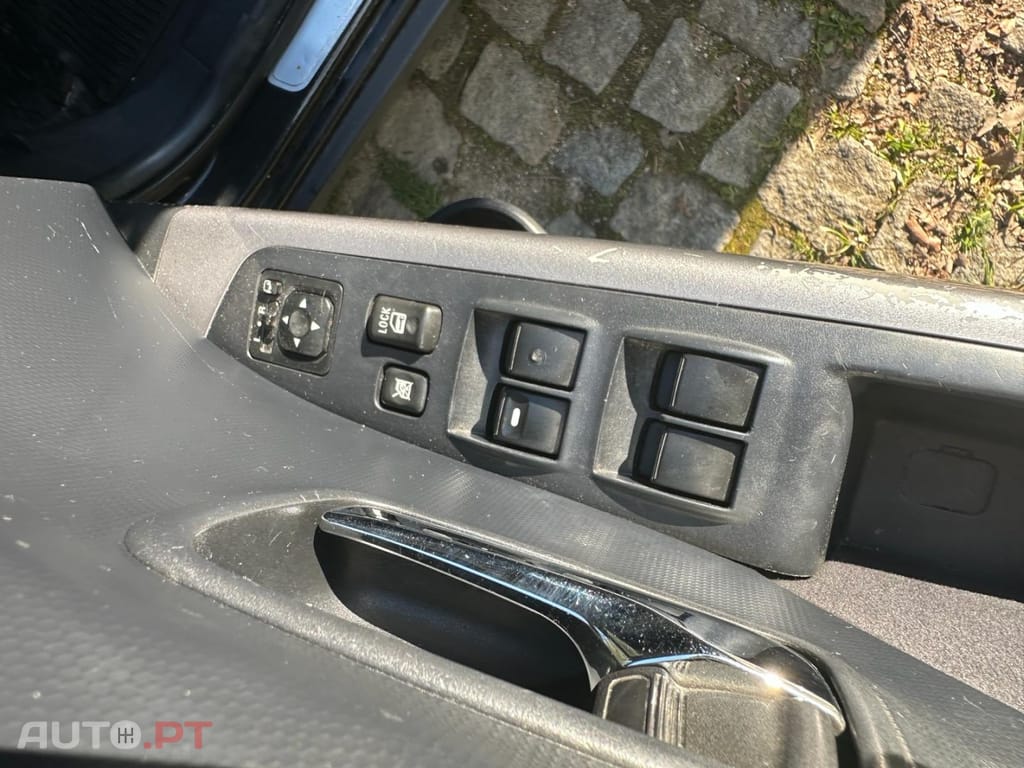 Mitsubishi Outlander 2.0 DI-D Intense 4WD