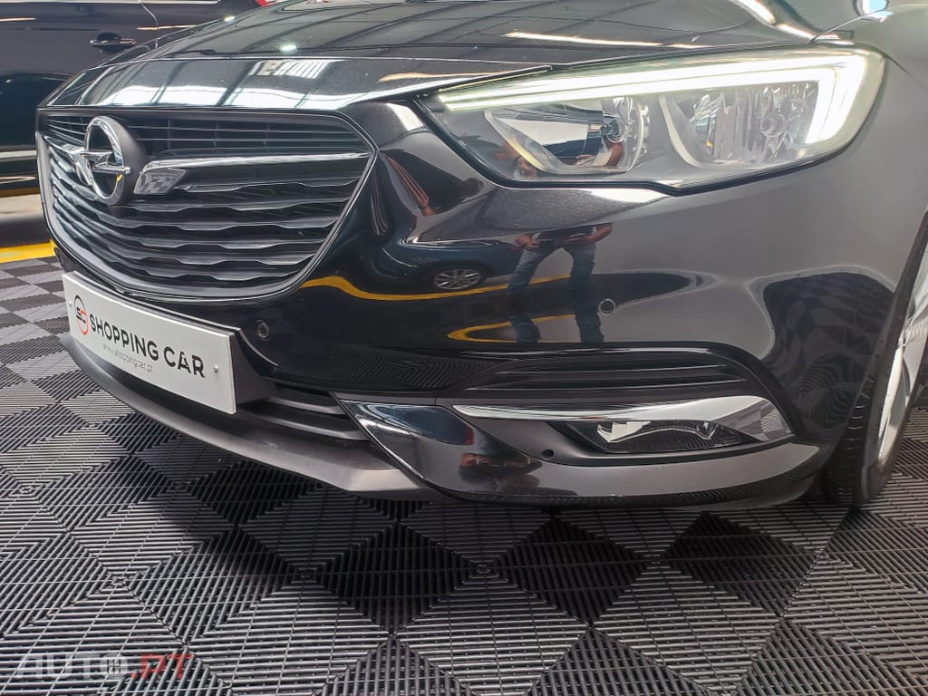 Opel Insignia 1.6 CDTI BUSINESS