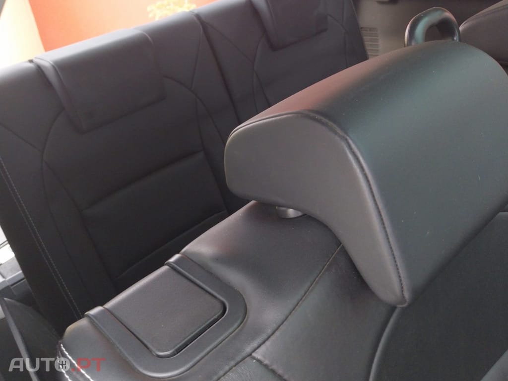 Nissan Qashqai +2 1.6 dCi Tekna Premium 18