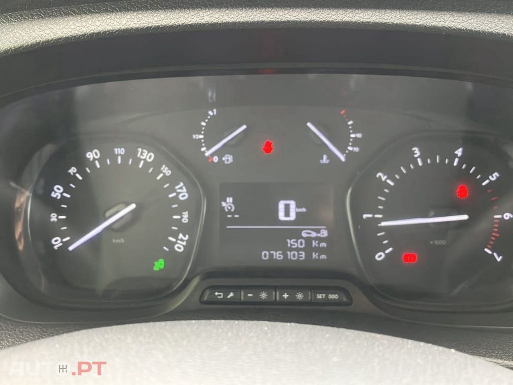 Peugeot Traveller 1.5 BlueHDi L2H1 Business Standard