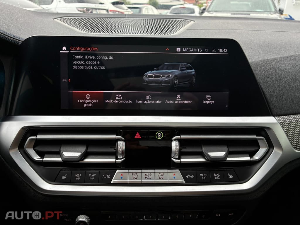 BMW 330 Pack M Auto Plug-In