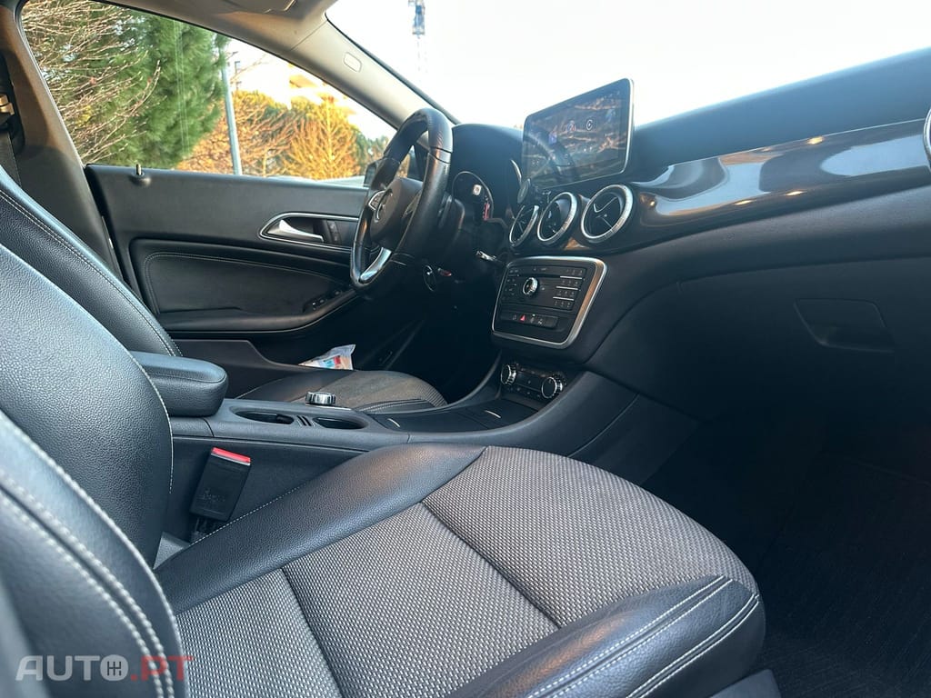 Mercedes-Benz CLA 180 CDi AMG Line Aut.