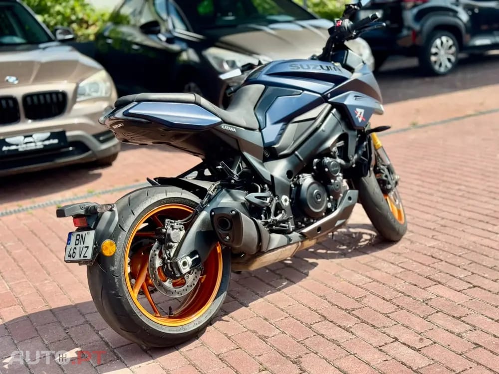 Suzuki Katana Katana neo-retro de alta performance