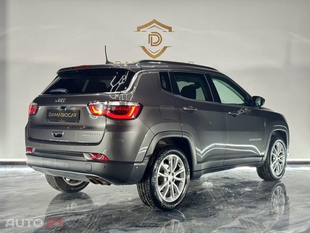 Jeep Compass 1.3 T Limited DCT