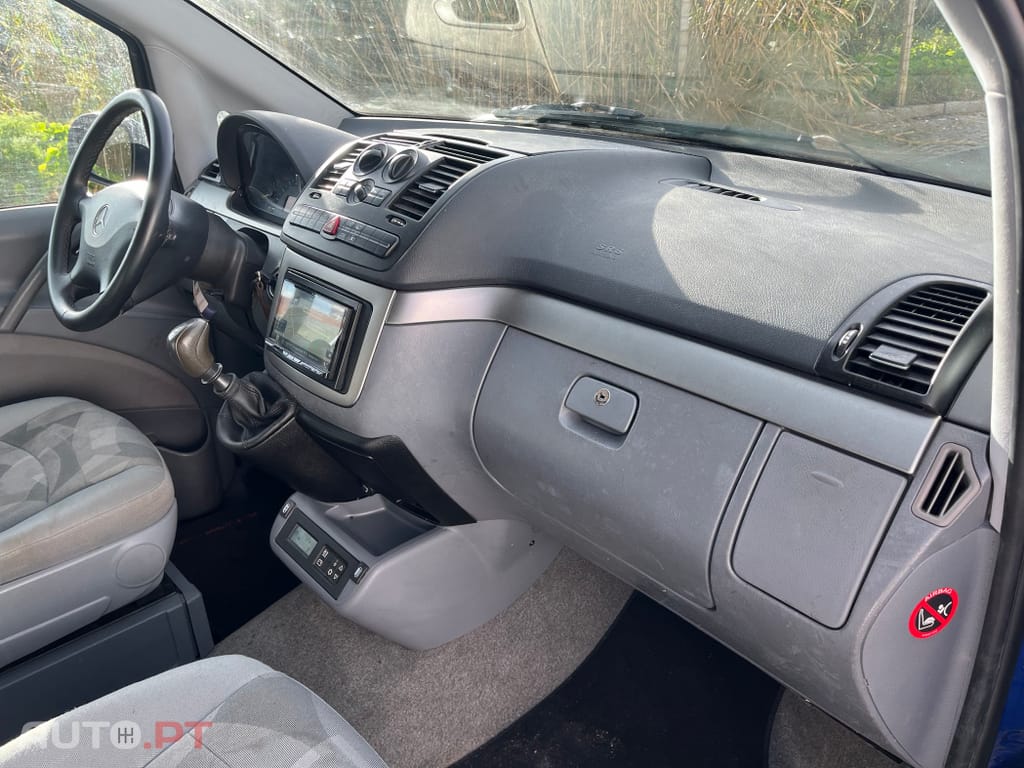 Mercedes-Benz Viano Outro