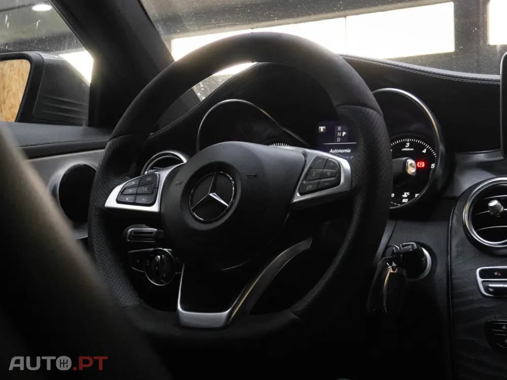 Mercedes-Benz C 220 c220d coupe