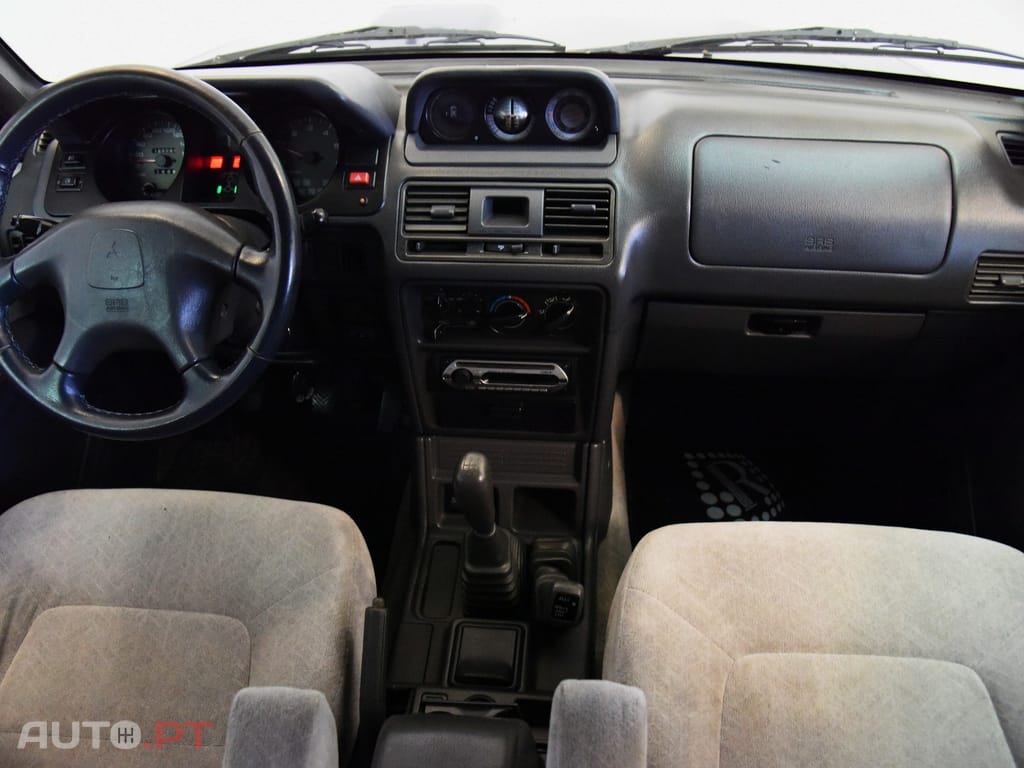 Mitsubishi Pajero 2.8 TD GLX Longo