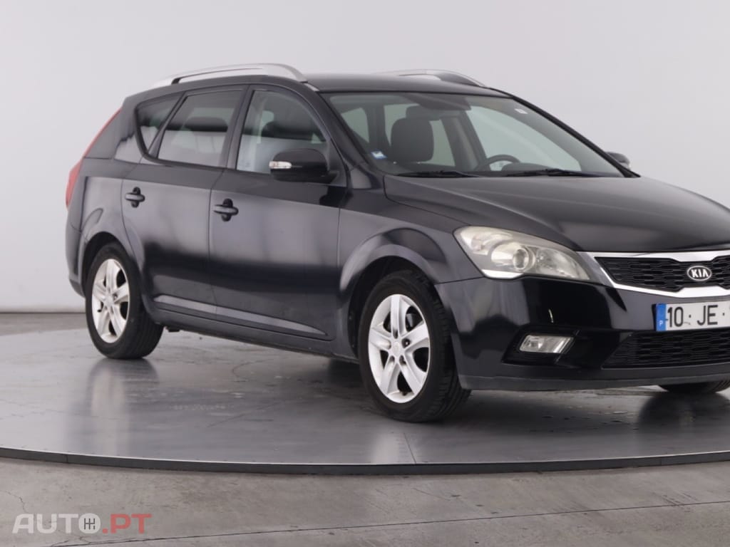 Kia Ceed 1.4 CVVT EX ISG