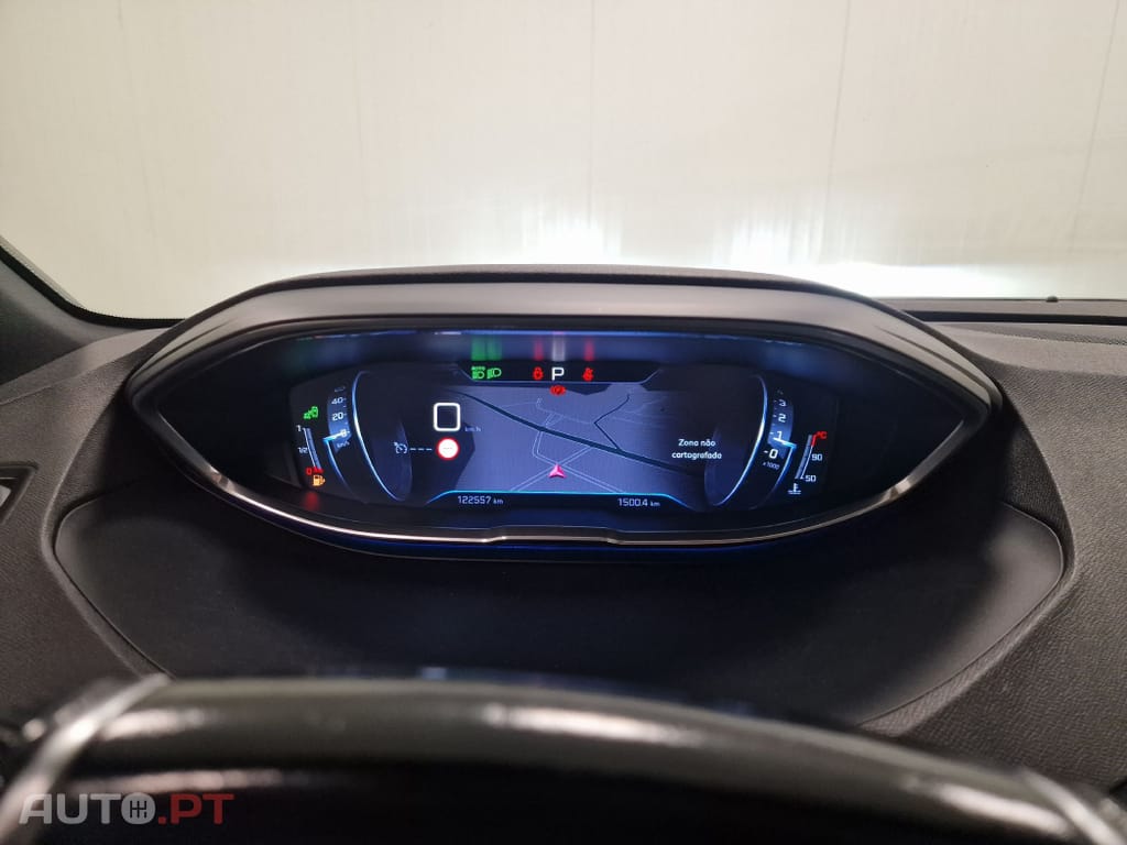 Peugeot 5008 1.6 BLUEHDI 120CV GTLINE TETO DE ABRIR