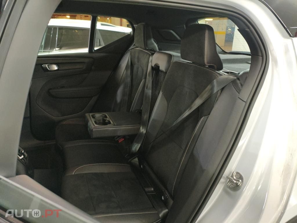 Volvo XC40 1.5 T5 PHEV R-Design