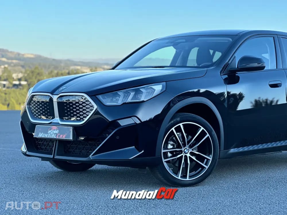 BMW iX2 eDrive20