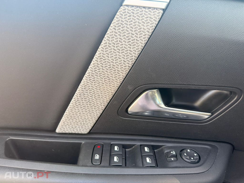 Citroen C4 1.2 PureTech Feel Pack EAT8