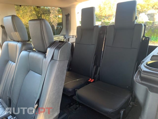 Land Rover Discovery 3.0 SDV6 HSE Auto