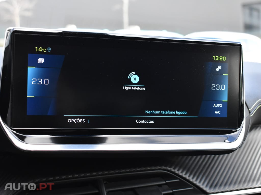 Peugeot E-208 50 kWh GT