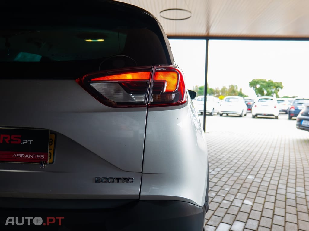 Opel Crossland X 1.2 T Innovation