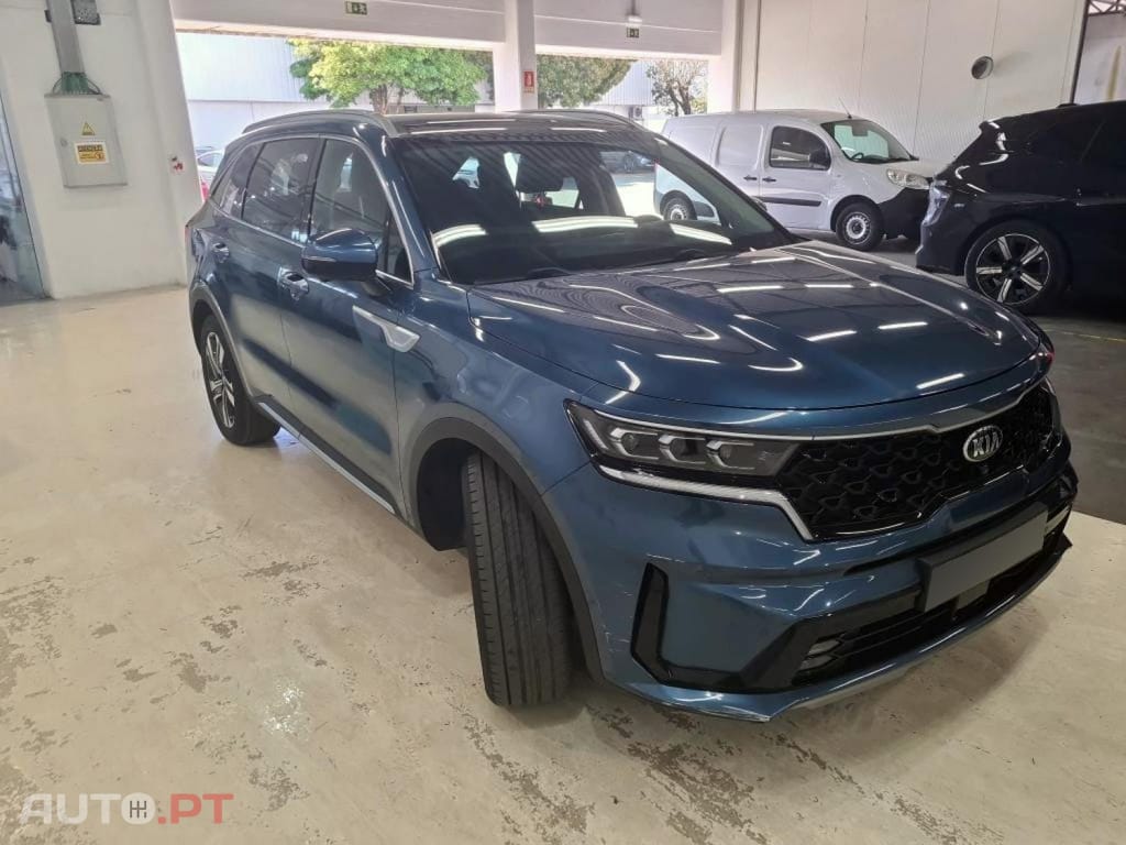 Kia Sorento 1.6 T-GDI PHEV Concept+SRF