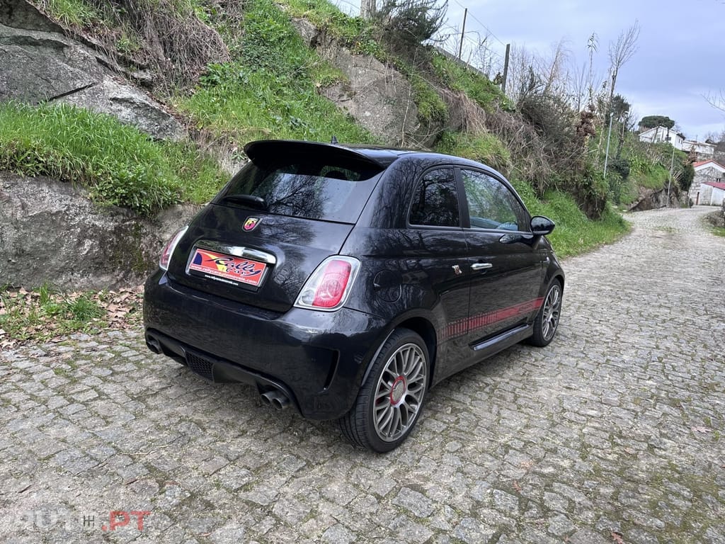 Abarth 500 1.4 T-Jet Competizione