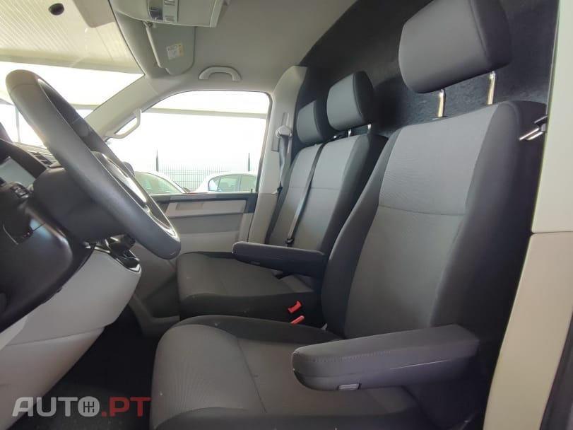 Volkswagen Transporter 2.0 TDI Longo Business
