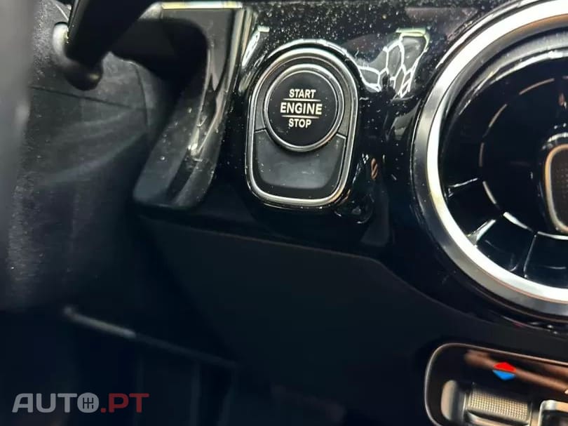 Mercedes-Benz GLA 250 e 8G-DCT