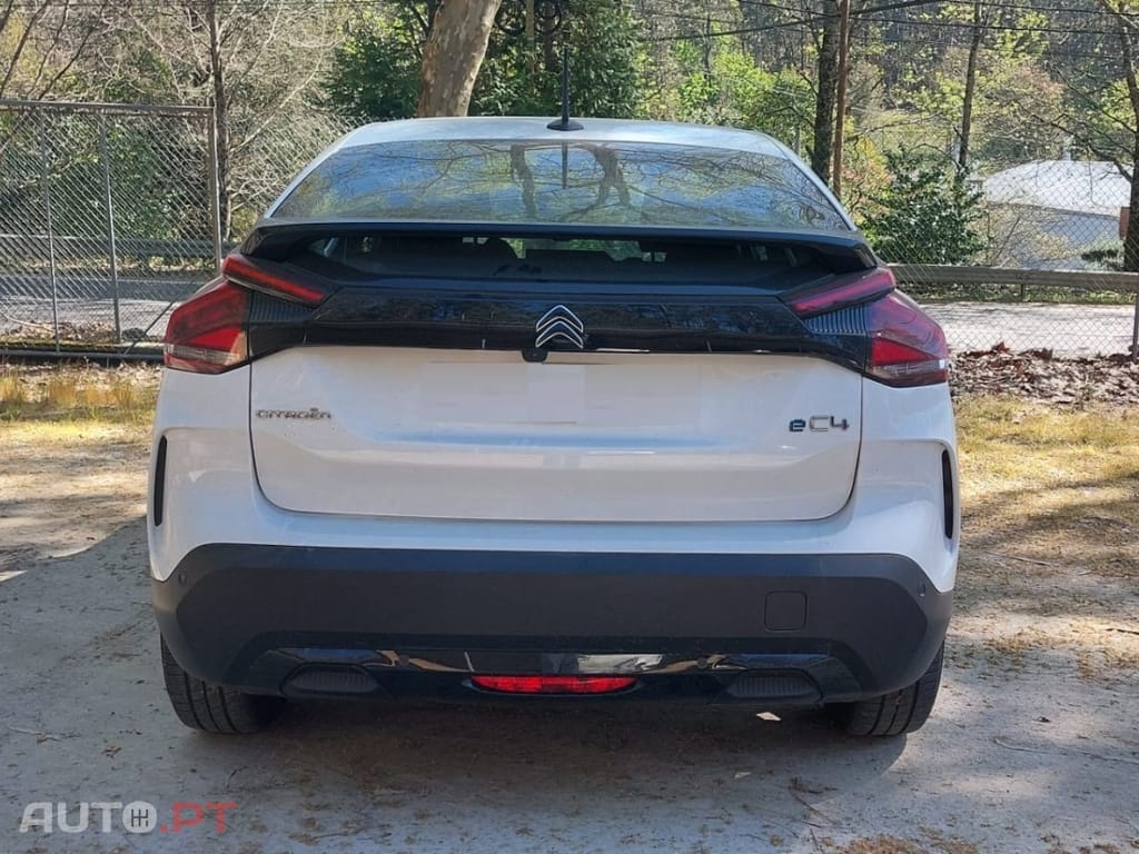 Citroen e-C4 136 YOU