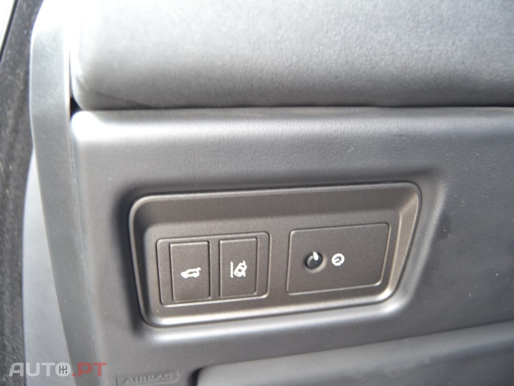 Land Rover Range Rover 2.0 TD4 SE Auto