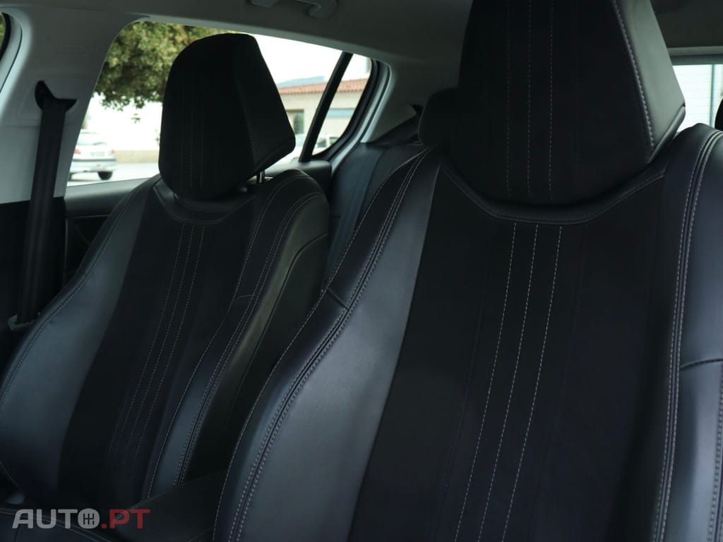 Peugeot 308 1.6 BlueHDi Allure