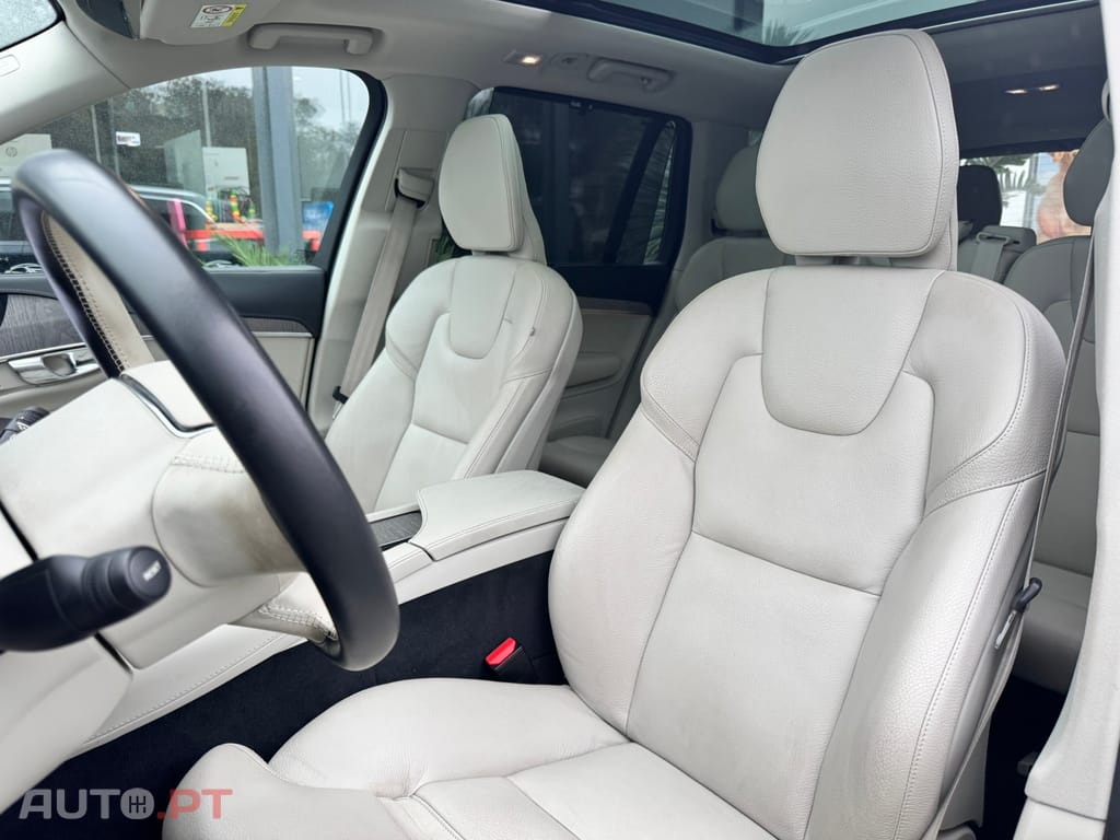 Volvo XC90 2.0 T8 PHEV Plus Bright AWD