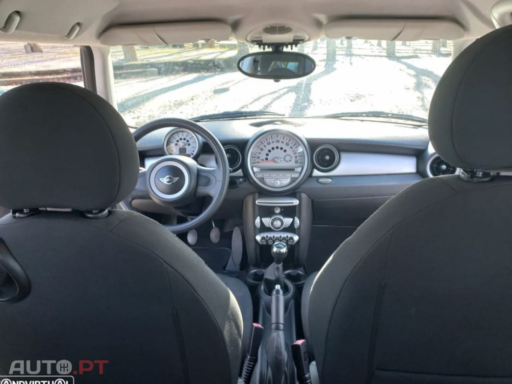 MINI Cooper One