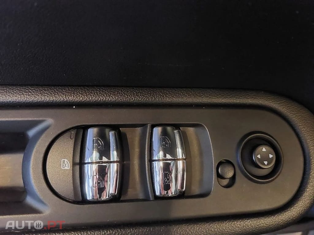 MINI Countryman One D