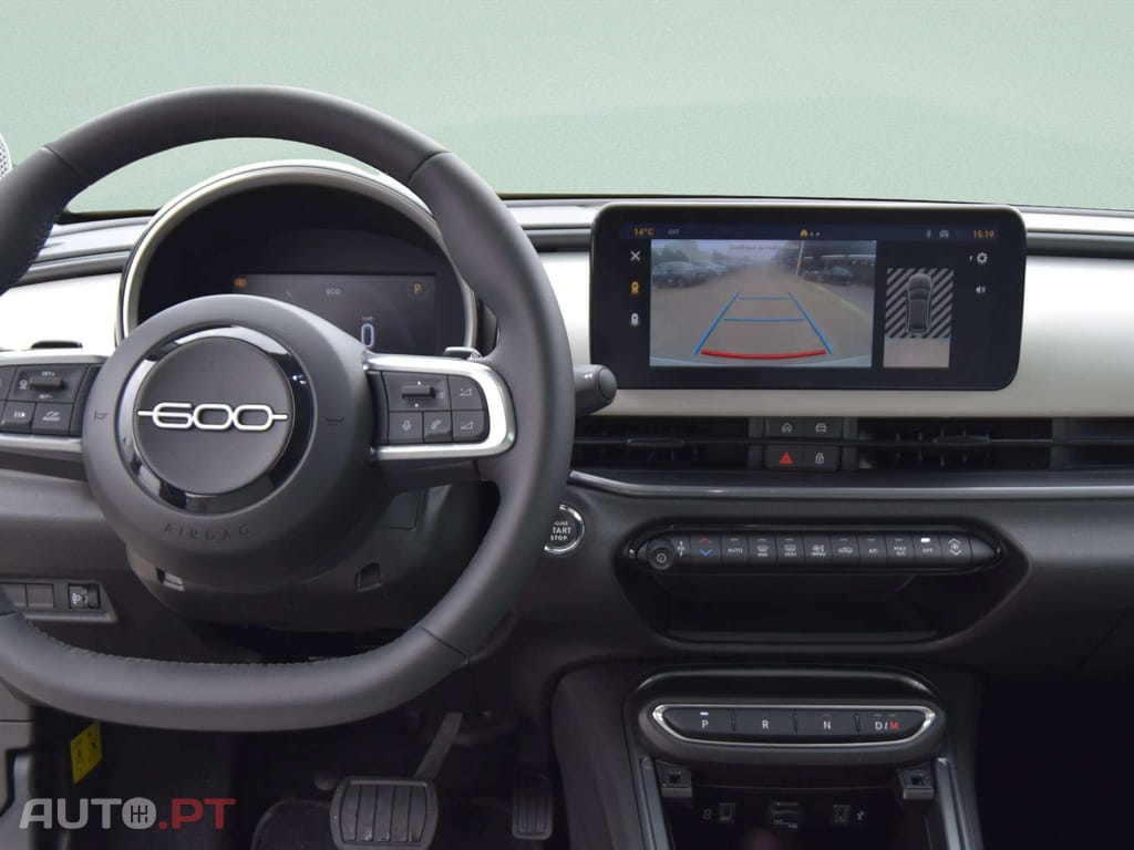 Fiat 600 1.2 Hybrid La Prima