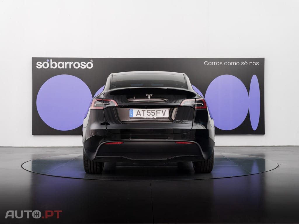 Tesla Model Y Long Range Tração Integral