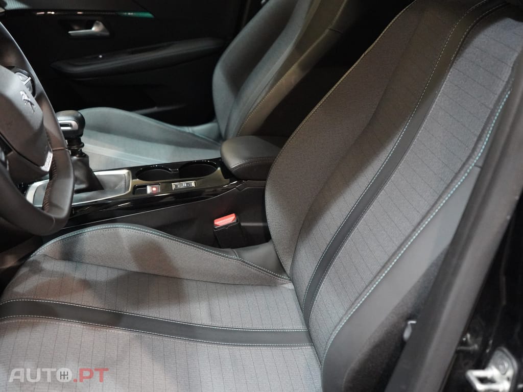 Peugeot 208 1.2 PureTech Allure