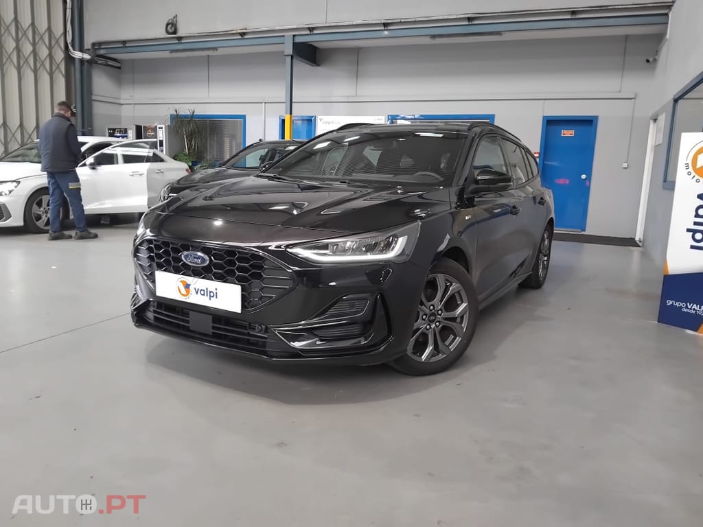 Ford Focus SW 1.0 EcoBoost MHEV ST-Line