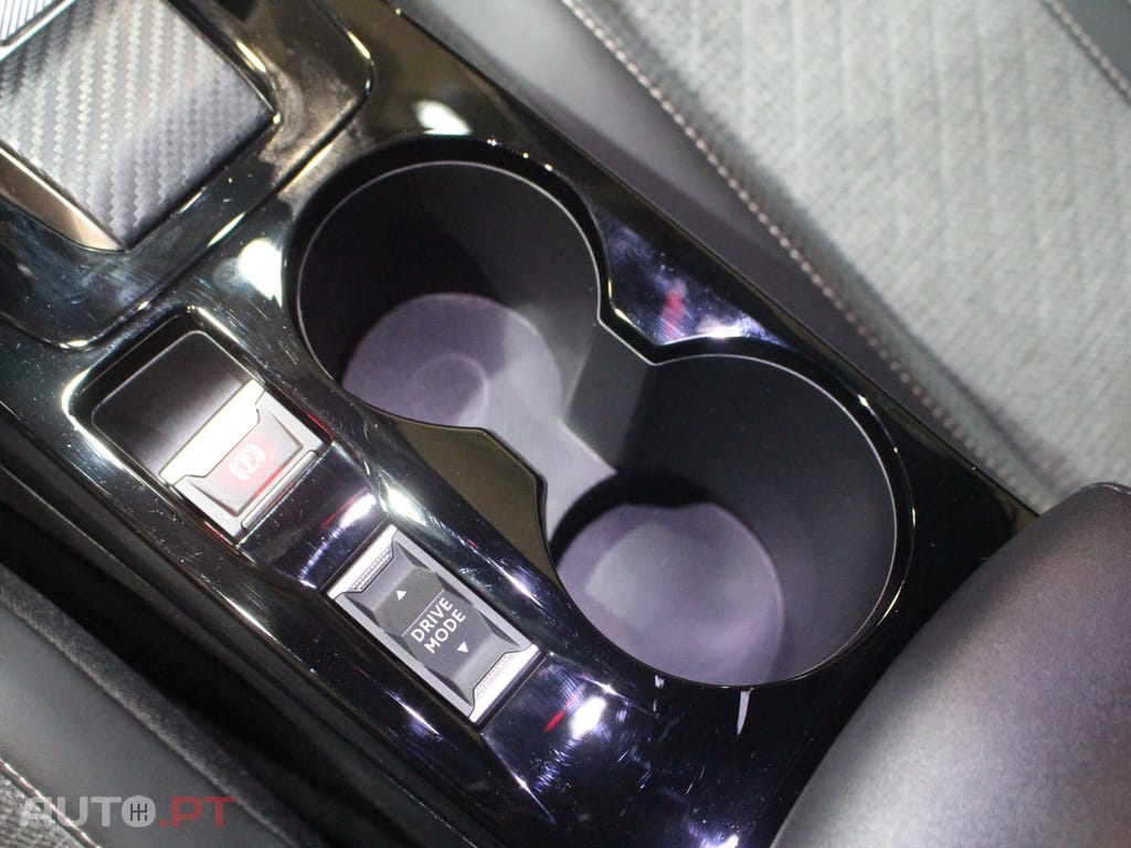 Peugeot 2008 1.2 PureTech Allure Pack EAT8