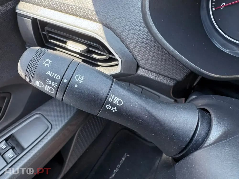 Dacia Sandero 1.0 ECO-G Essential Bi-Fuel