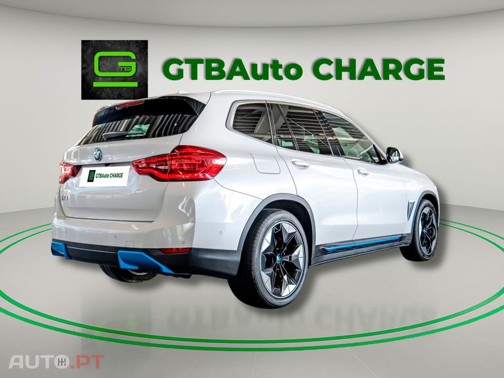 BMW iX3 I.V.A DEDUTIVEL 