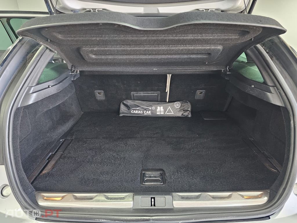 Citroen DS5 2.0 HDi Hybrid4 Sport Chic CMP6 102