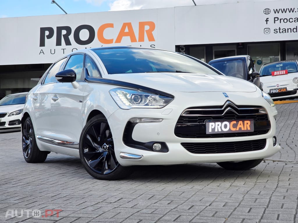Citroen DS5 2.0 HDi Hybrid4 Sport Chic CMP6